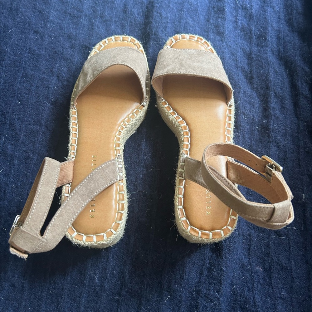 Kelly & Katie Wedge Sandal